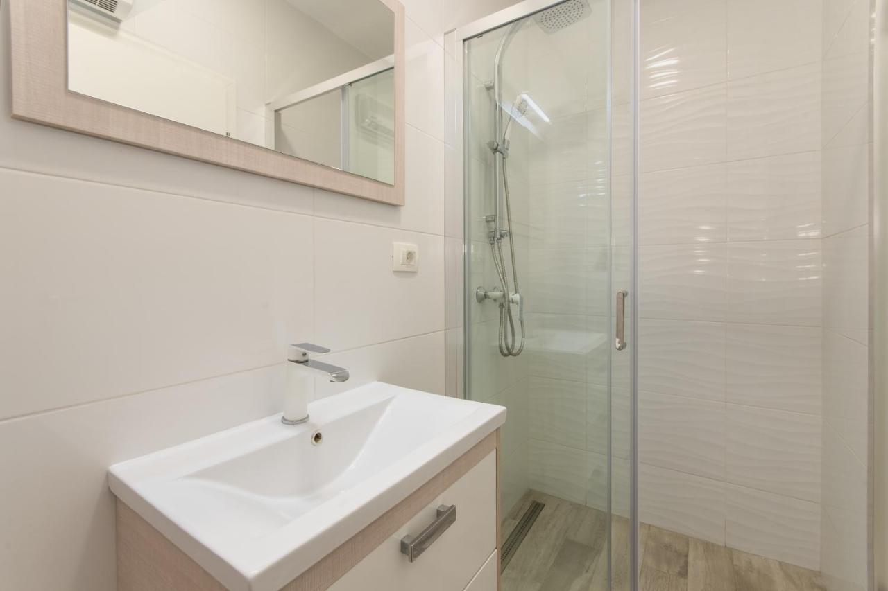 Apartment Finta Rogotin Eksteriør billede
