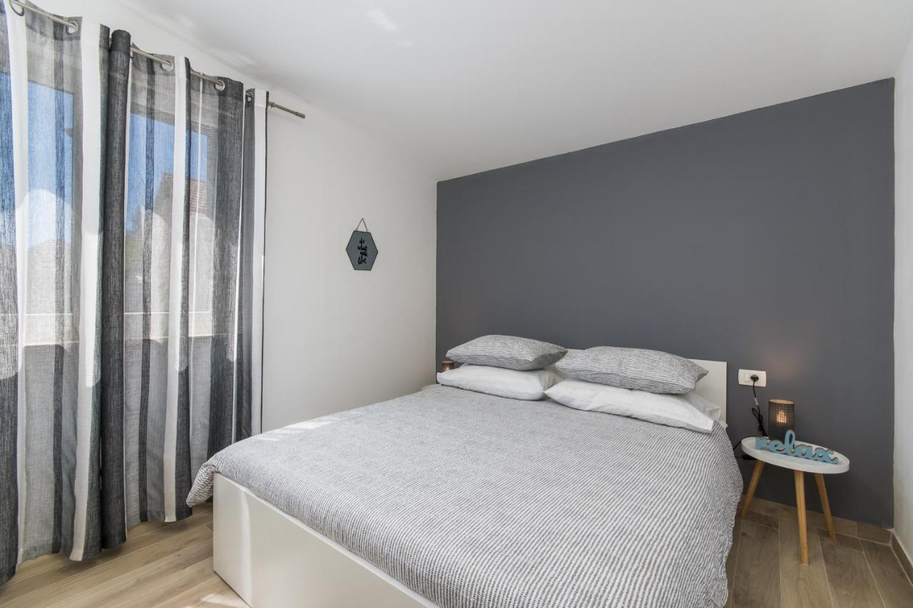 Apartment Finta Rogotin Eksteriør billede